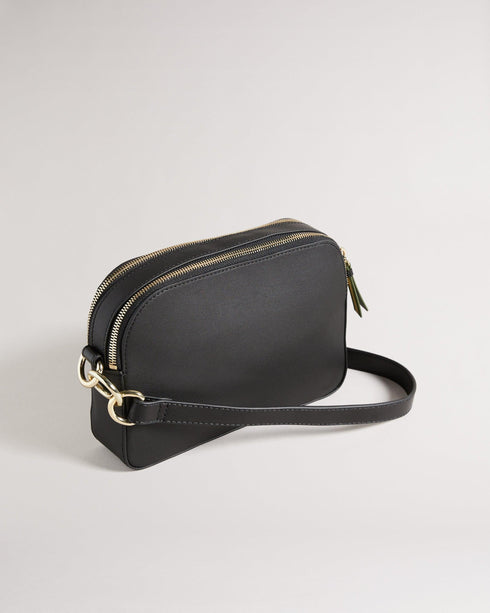 {{ product.type }} - Ted Baker London - Kosovo - DARCELO